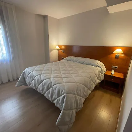 Arturo Hotel 2*