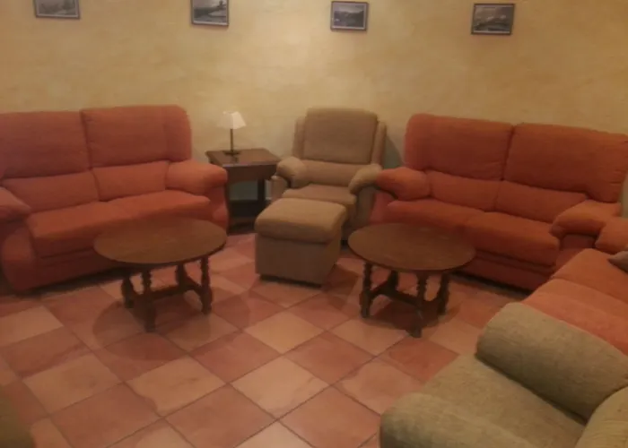 Arturo Hotel 2*